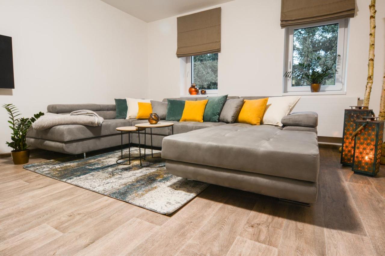 Apartmany Victory Residence Prosecne Екстер'єр фото