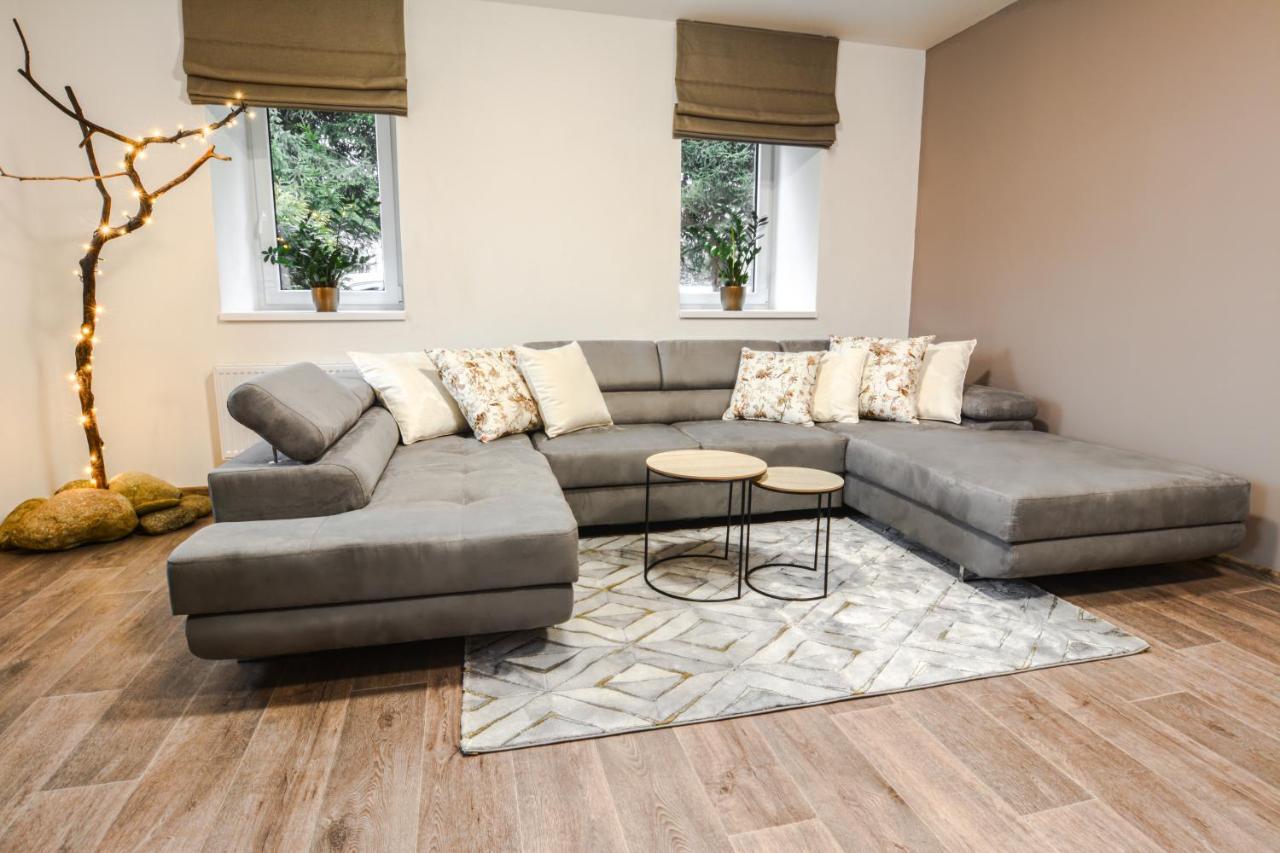 Apartmany Victory Residence Prosecne Екстер'єр фото