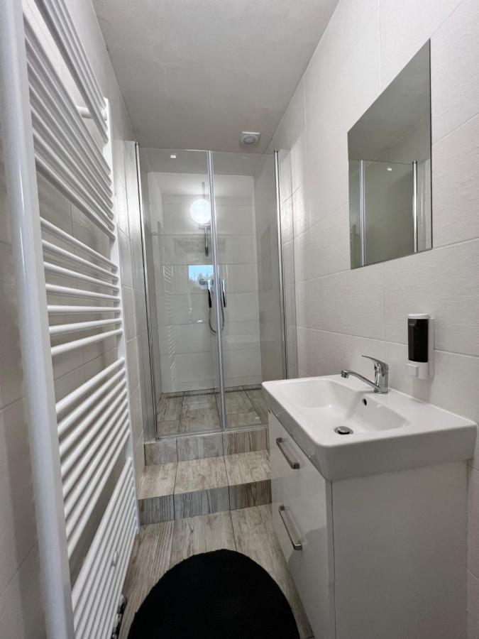 Apartmany Victory Residence Prosecne Екстер'єр фото
